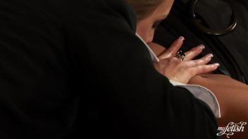 An Orgasmic Rush of Lesbian Lust Screencap 78 on www.sinx.com