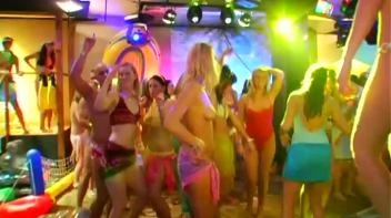 Bay Crotch Part 5 - Cam 1 Screencap 89 on www.sinx.com