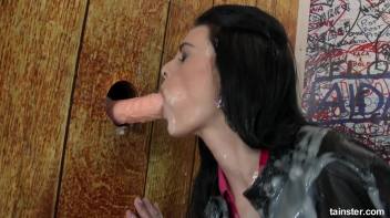 Huntress becomes slimy prey Screencap 71 on www.sinx.com