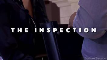 Pee Fun by the Pool Screencap 7 on www.sinx.com