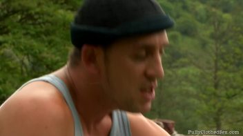 Housemaids Come First Screencap 32 on www.sinx.com