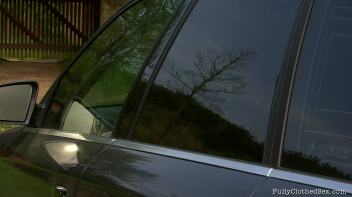 Housemaids Come First Screencap 8 on www.sinx.com