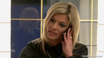 No Piss, No Gain Screencap 4 on www.sinx.com