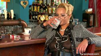 Good Samaratin Gets Bad Punishment Screencap 6 on www.sinx.com