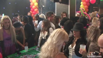 Gash Gamblers Part 5 - Cam 1 Screencap 50 on www.sinx.com