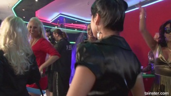 Gash Gamblers Part 5 - Cam 1 Screencap 53 on www.sinx.com