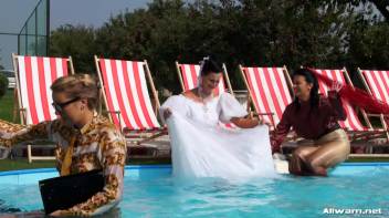 Wedding Day Wetlook Disaster Screencap 40 on www.sinx.com