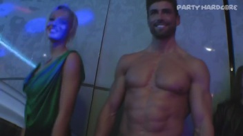 Party Hardcore Gone Crazy Vol. 14 Part 5 - Cam 3 Screencap 20 on www.sinx.com