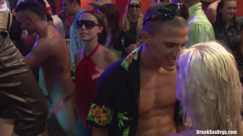 Bikini Beach Balls Part 3 - Main Edit Screencap 53 on www.sinx.com