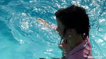 Wetlook Surprises Are So Punk Rock Screencap 39 on www.sinx.com