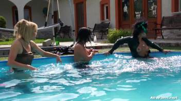 Wetlook Surprises Are So Punk Rock Screencap 67 on www.sinx.com