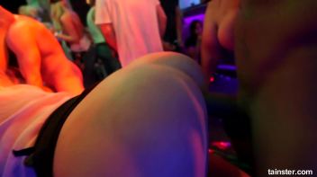 COCKS 'N' CLITS Construction Company Part 4 - Cam 2 Screencap 58 on www.sinx.com