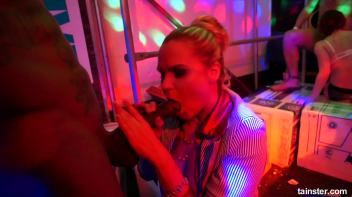 COCKS 'N' CLITS Construction Company Part 4 - Cam 2 Screencap 25 on www.sinx.com