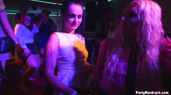 Party Hardcore Gone Crazy Vol. 38 Part 9 - Cam 3 Screencap 26 on www.sinx.com