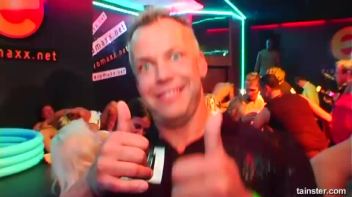 Eurobabe Olympics Part 2 - Cam 1 Screencap 55 on www.sinx.com