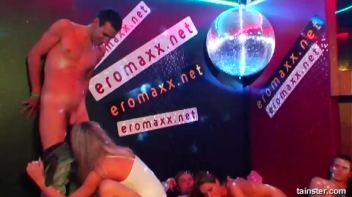 Eurobabe Olympics Part 2 - Cam 1 Screencap 73 on www.sinx.com