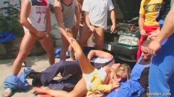 Francesca Fellucci Fucks All Of Her Mechanics Screencap 29 on www.sinx.com