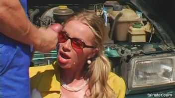 Francesca Fellucci Fucks All Of Her Mechanics Screencap 80 on www.sinx.com