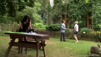 Big Plans In The Park Screencap 1 on www.sinx.com