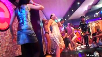 Gash Bash Part 3 - Shower Cam Screencap 29 on www.sinx.com