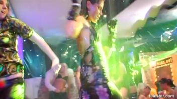 Gash Bash Part 3 - Shower Cam Screencap 43 on www.sinx.com
