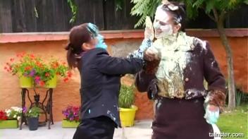 Attack Of The Creamy Icing Screencap 12 on www.sinx.com