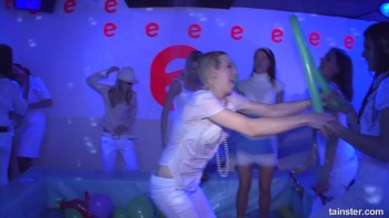 White Sensation Part 2 - Cam 1 Screencap 75 on www.sinx.com