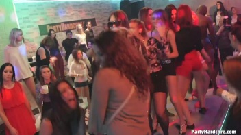 Party Hardcore Gone Crazy Vol. 31 Part 4 - Cam 2 Screencap 80 on www.sinx.com