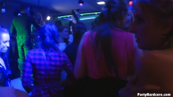 Party Hardcore Gone Crazy Vol. 37 Part 4 - Cam 4 Screencap 16 on www.sinx.com