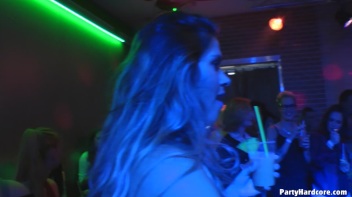Party Hardcore Gone Crazy Vol. 37 Part 4 - Cam 4 Screencap 20 on www.sinx.com