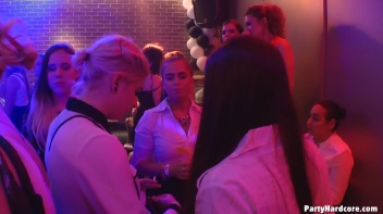 Party Hardcore Gone Crazy Vol. 37 Part 4 - Cam 4 Screencap 59 on www.sinx.com