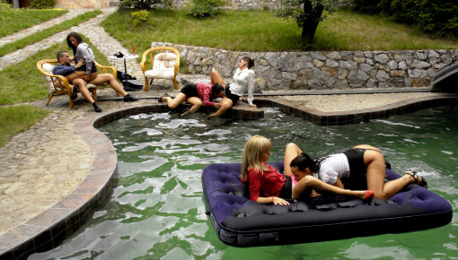 Latest deal - Who's Got The Right Stuff Part 1