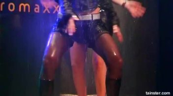 Pump It Up Part 4 - Cam 3 Screencap 59 on www.sinx.com