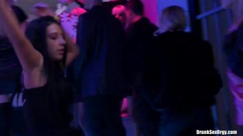 Winter Fuck Jam Part 1 - Shower Cam Screencap 25 on www.sinx.com