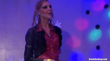 Winter Fuck Jam Part 1 - Shower Cam Screencap 53 on www.sinx.com