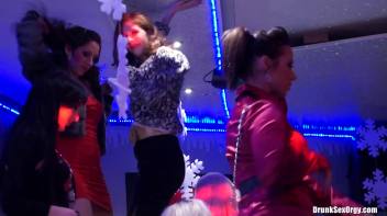 Winter Fuck Jam Part 1 - Shower Cam Screencap 8 on www.sinx.com