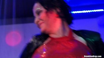 Winter Fuck Jam Part 1 - Shower Cam Screencap 81 on www.sinx.com