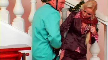 Fullyclothed Fuck and Suck Screencap 8 on www.sinx.com