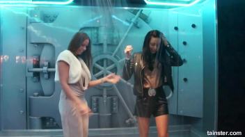 Wetness everywhere and happiness guaranteed Screencap 26 on www.sinx.com