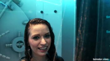 Wetness everywhere and happiness guaranteed Screencap 44 on www.sinx.com