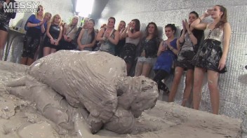 Muddy Wrestling: Miss Skinny Is Back In Messy Action! Hair Pullers Go Hard! Screencap 87 on www.sinx.com