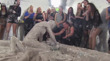 Muddy Wrestling: Miss Skinny Is Back In Messy Action! Hair Pullers Go Hard! Screencap 90 on www.sinx.com