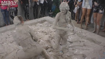 Muddy Wrestling: Miss Skinny Is Back In Messy Action! Hair Pullers Go Hard! Screencap 34 on www.sinx.com