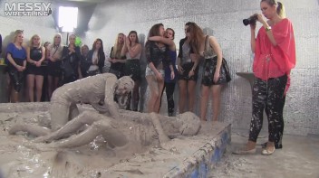 Muddy Wrestling: Miss Skinny Is Back In Messy Action! Hair Pullers Go Hard! Screencap 62 on www.sinx.com