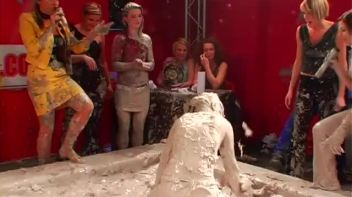 Hard-Bodied Babes Enter The Mud Pit Screencap 74 on www.sinx.com