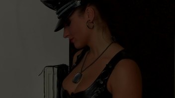 Gina Killmer's New Client Screencap 102 on www.sinx.com