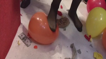 Gash Gamblers Part 7 - Cam 1 Screencap 31 on www.sinx.com