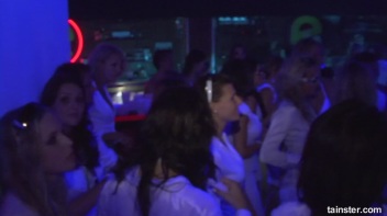 White Sensation Part 6 - Cam 3 Screencap 97 on www.sinx.com