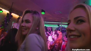 Party Hardcore Gone Crazy Vol. 38 Part 2 - Cam 4 Screencap 16 on www.sinx.com
