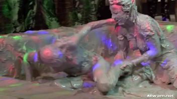 Bloused Babes In Brutal Battle Screencap 94 on www.sinx.com